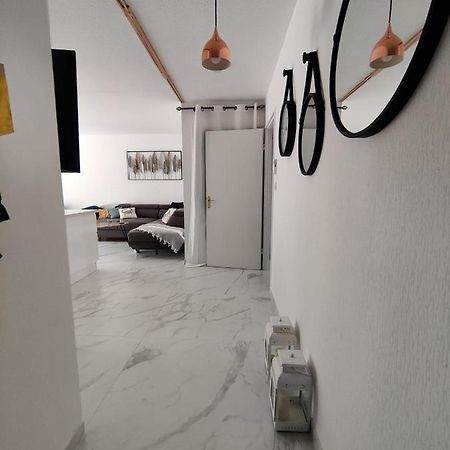 En Exclusivite T3 A 2 Pas Des Plages De St Raphael Saint-Raphael  Bagian luar foto