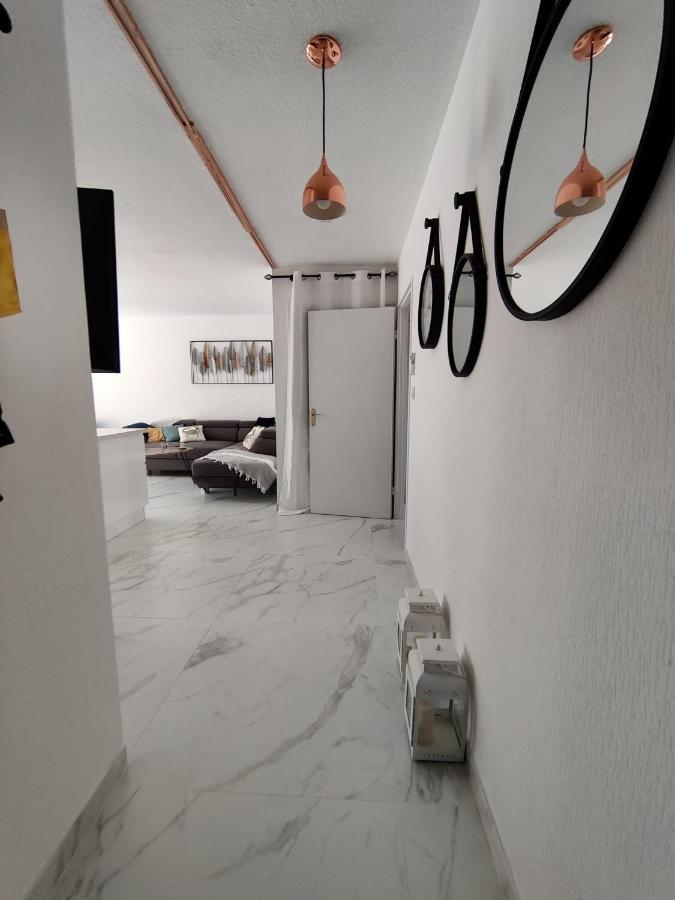 En Exclusivite T3 A 2 Pas Des Plages De St Raphael Saint-Raphael  Bagian luar foto